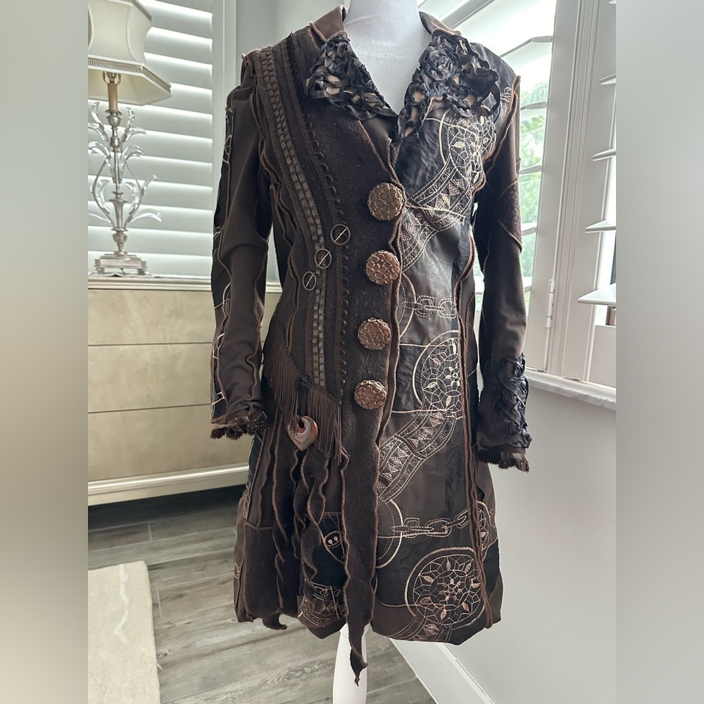 SALE Carrie Me Couture, Coat, Intricate Designs Throughout, Size S